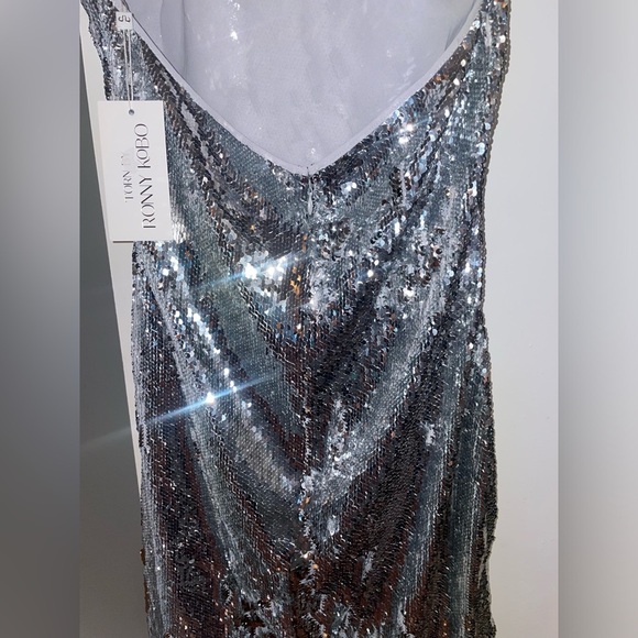 New! Ronny Kobo Vera Silver Sequin Halter Open-Back Mini Dress 🩶 Large NWT! - Picture 8 of 12